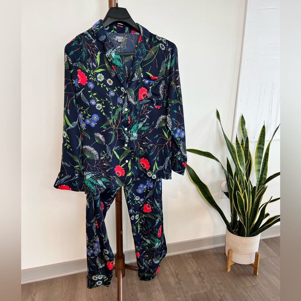 Aerie Pajama Set!